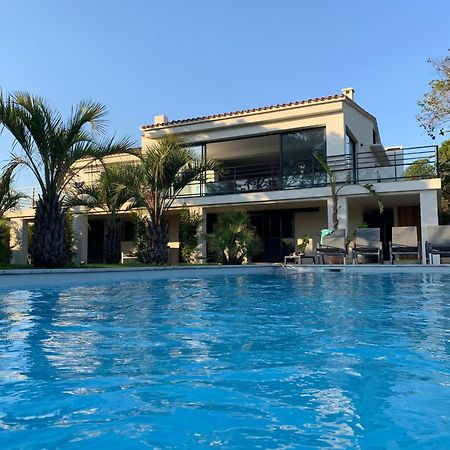 Villa Macalia Pietrosella 外观 照片