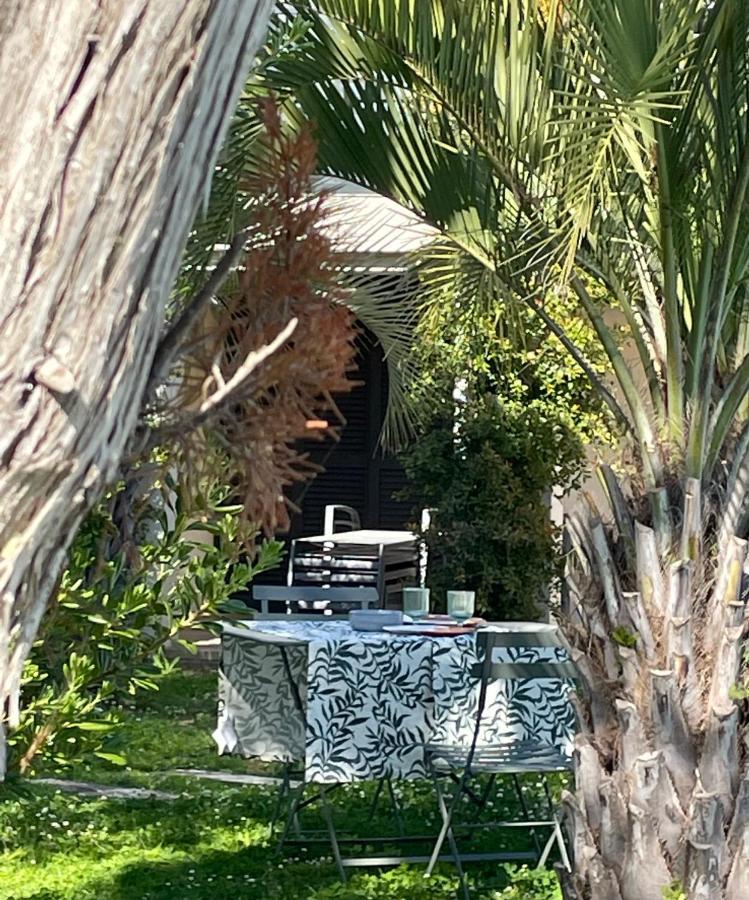 Villa Macalia Pietrosella 外观 照片